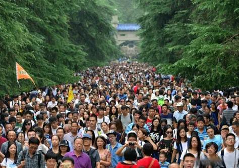 京牌阁北京车牌公户三年五年租赁费用是多少？小白必看详细解读